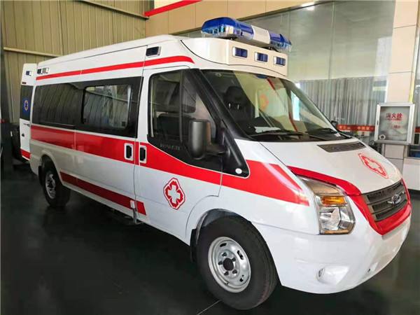 东明县福特V362救护车